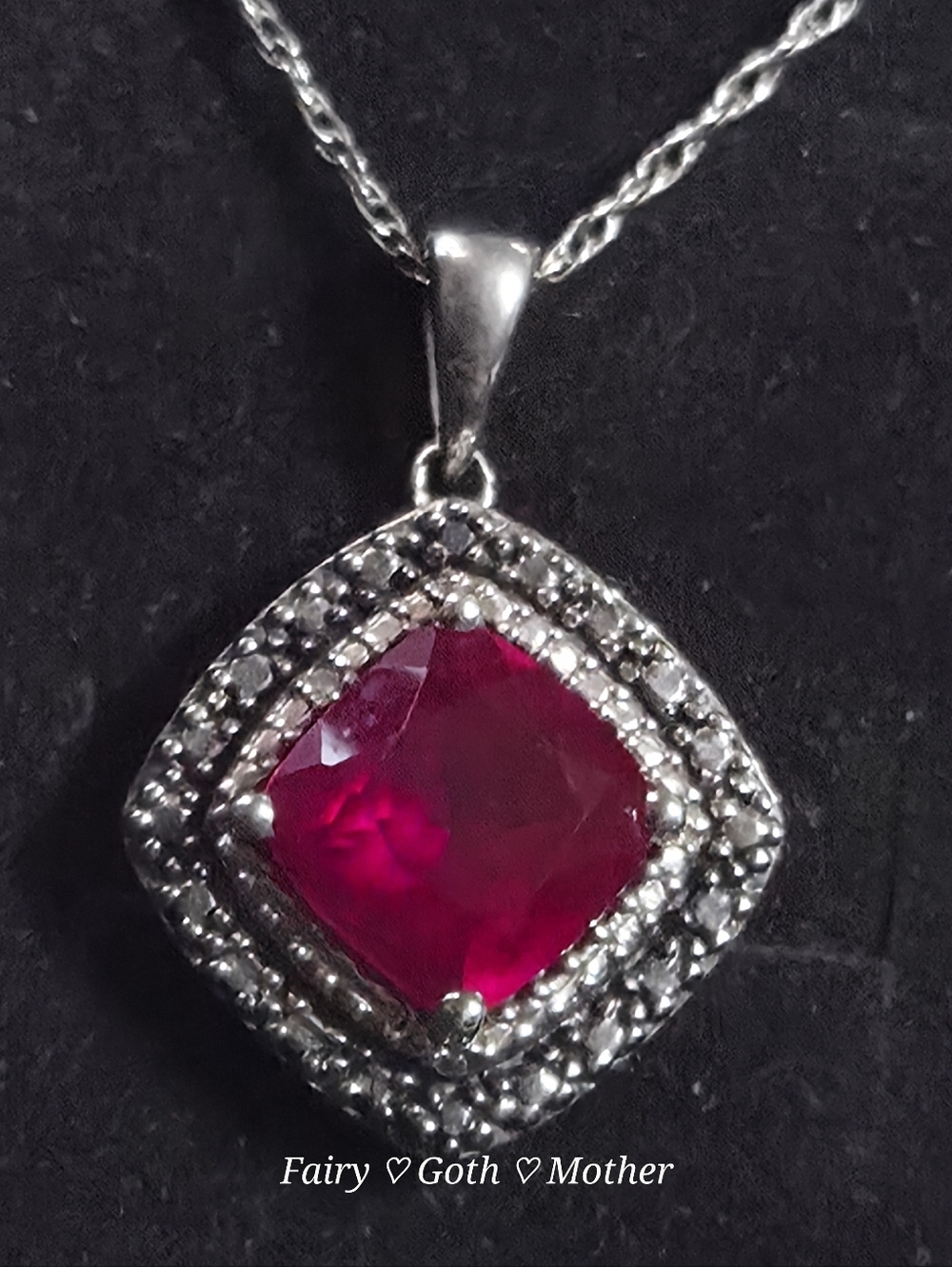 New Kay Jewelers Genuion Ruby & Diamond Halo Necklace - Picture 4 of 10